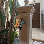 Amaryllis Hotel 2*