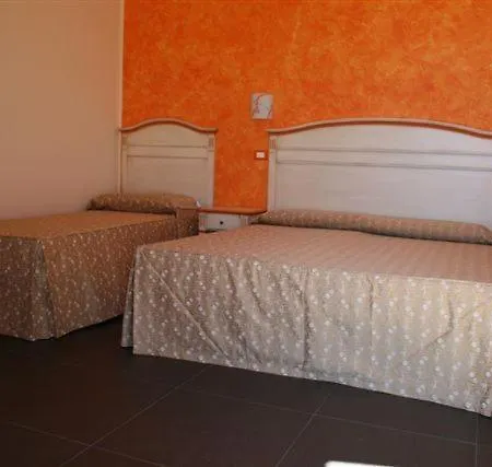 Hotel Amaryllis 2*